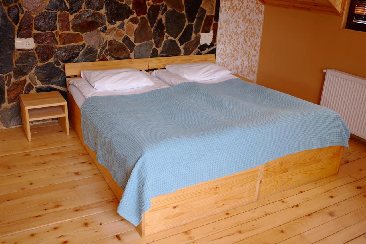 Ioska'S House Hotel Mestia Exterior photo